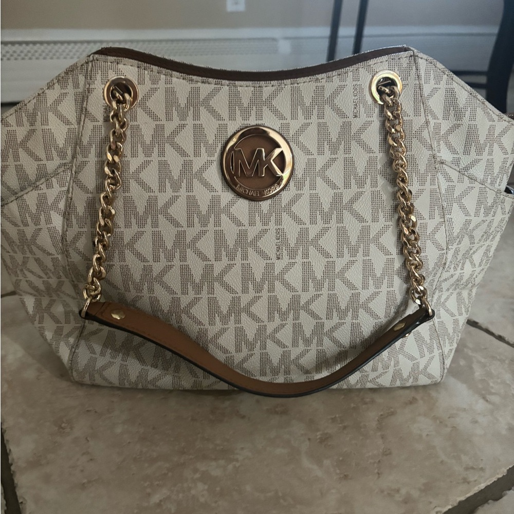 Michael Kors Beige and Gold Tote